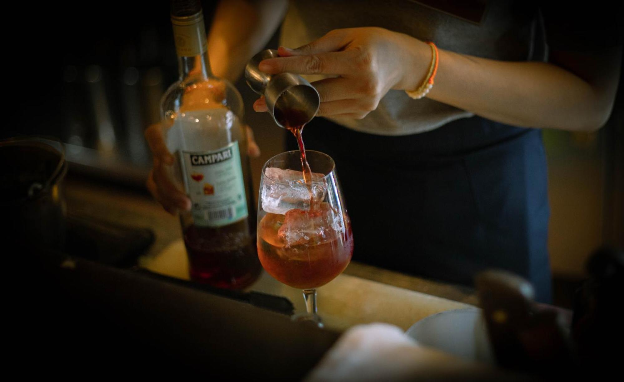 巴色酒店及餐厅 外观 照片